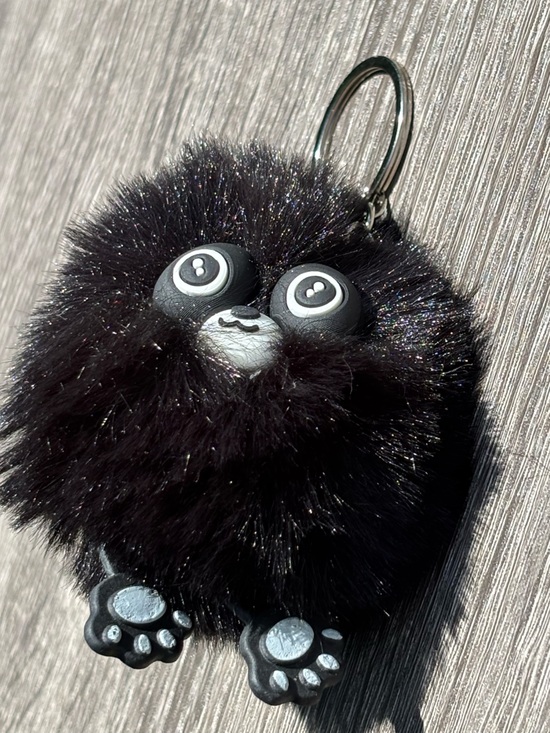 Accessories - Dog Faux Fur Pompom Keychain